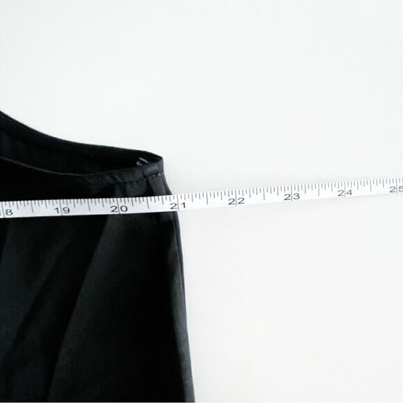 BCBGMaxAzria Jewel Silky Black Tank Top Halter Keyhole Neckline Women's L Blouse - Picture 5 of 6